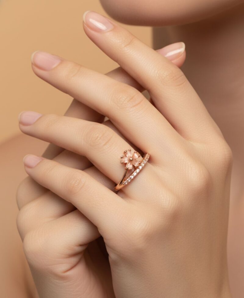 Floral Gold Ring - Image 3